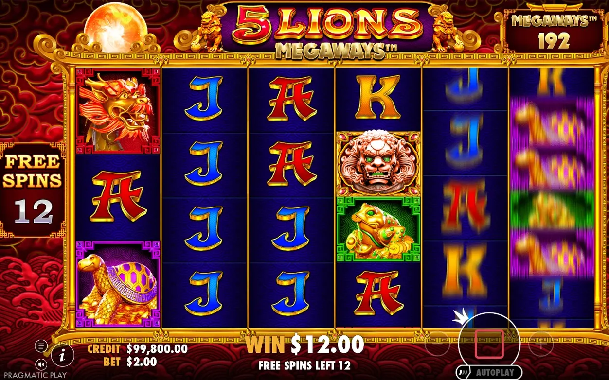 Rundă de free spins, 12 rotiri rămase, câștig $12.00, simbol wild leu auriu pe rolă, Megaways 192.
